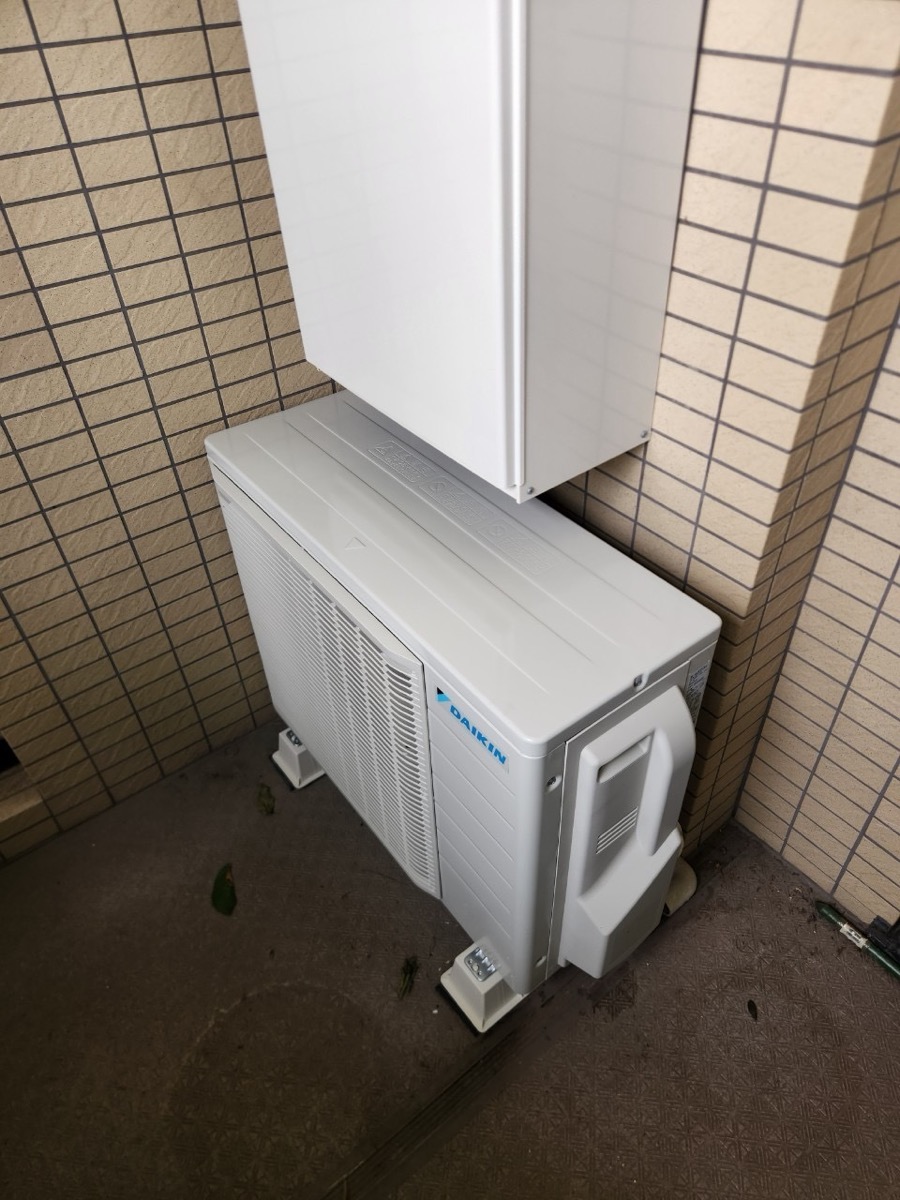 交換後のダイキン製室外機