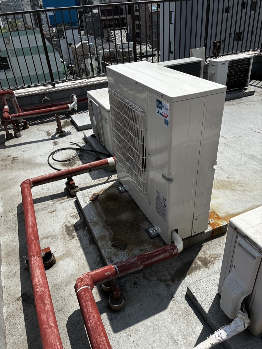 新設した三菱電機スリムER室外機