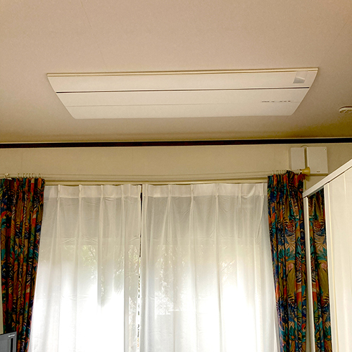 東京都杉並区の一戸建てにて日立製壁掛形および天井カセット形シングルフローマルチの入替え工事【ハウジングエアコン】