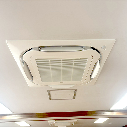 東京都豊島区の教会にてダイキン製天井カセット形ラウンドフロータイプの入替え工事【業務用エアコン】