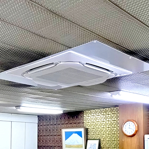 東京都台東区の寺院にて東芝製天井カセット形4方向タイプの入替え工事【業務用エアコン】